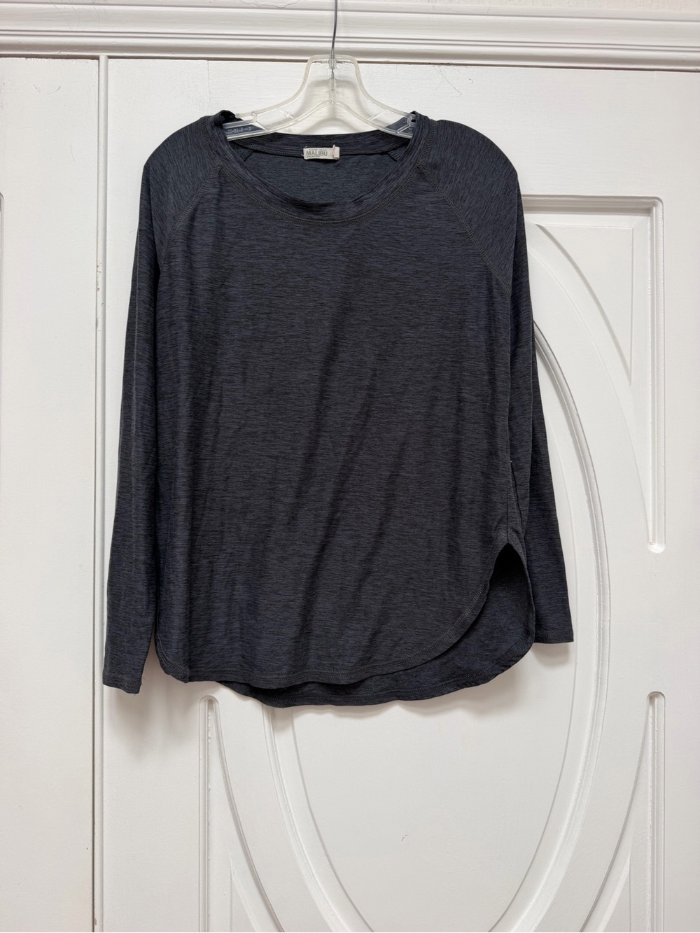 Barefoot Dreams Malibu Charcoal Long-Sleeve Crewneck Top